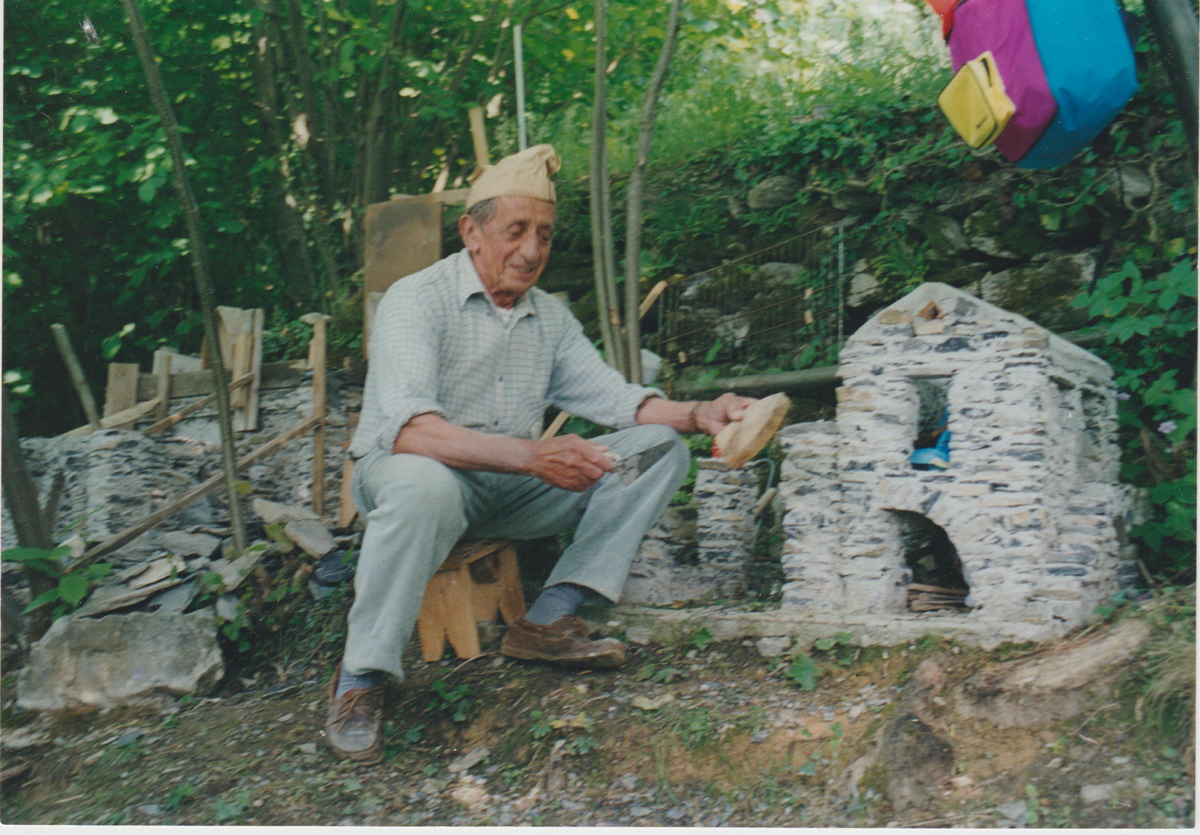 3-La-prima-casa-del-Presepe (Gino C.)
